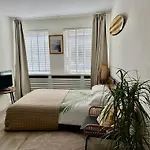 Beautiful Surf Style Studio By The Sea